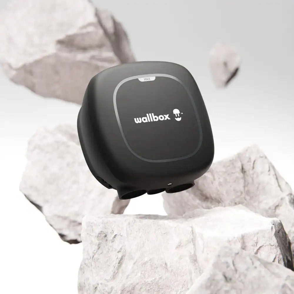 Wallbox Pulsar Max fekete készülékház